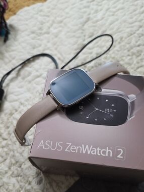 ASUS ZenWatch 2 Silver Case with Taupe Leather Band